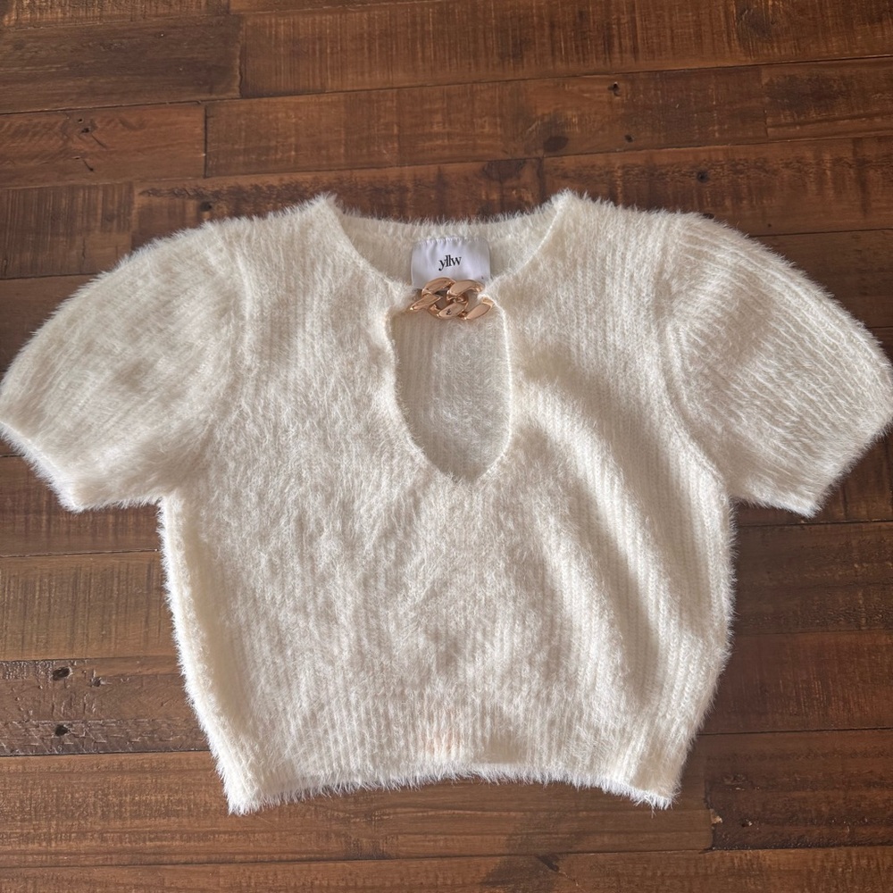 YLLW Fuzzy Keyhole Sweater
